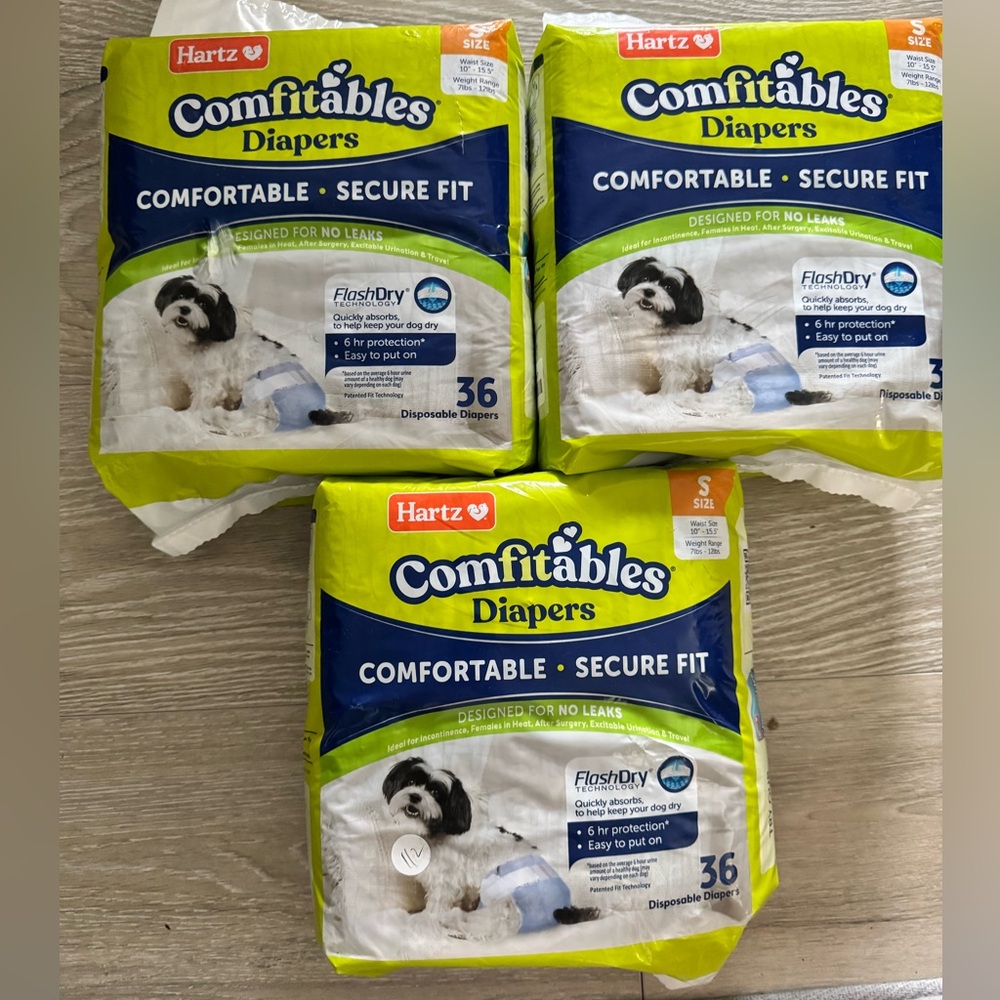 Hartz Disposable Dog Diapers, Size S 36 count, Comfortable & Secure Fit, Put On